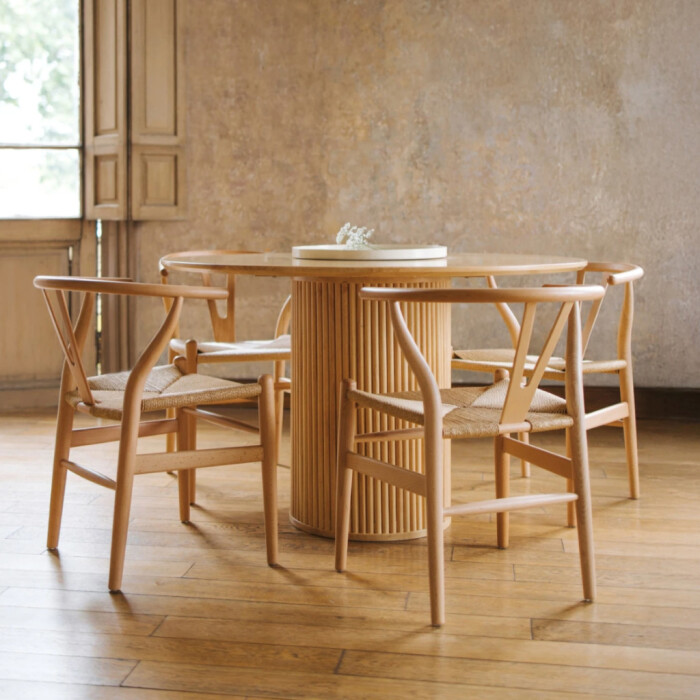 COMEDOR WISHBONE NATURAL - INCLUYE MESA IMPERIAL + 4 SILLAS WISHBONE COMEDOR WISHBONE NATURAL - INCLUYE MESA IMPERIAL + 4 SILLAS WISHBONE