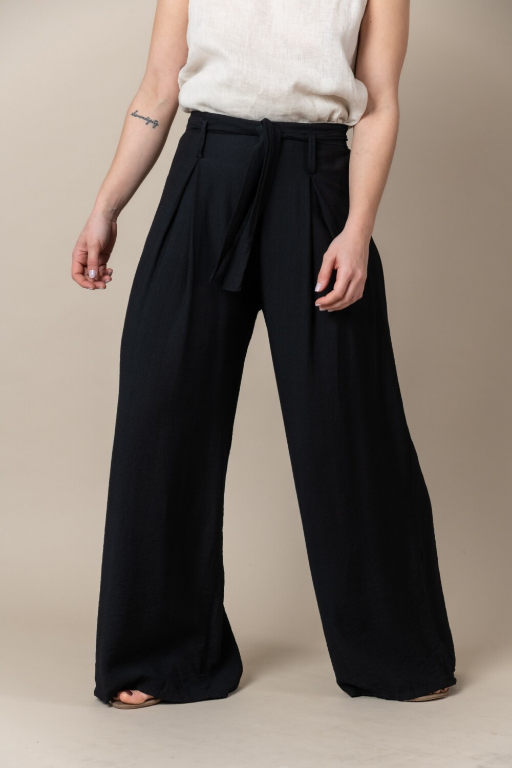 PANTALON EVELYN Negro