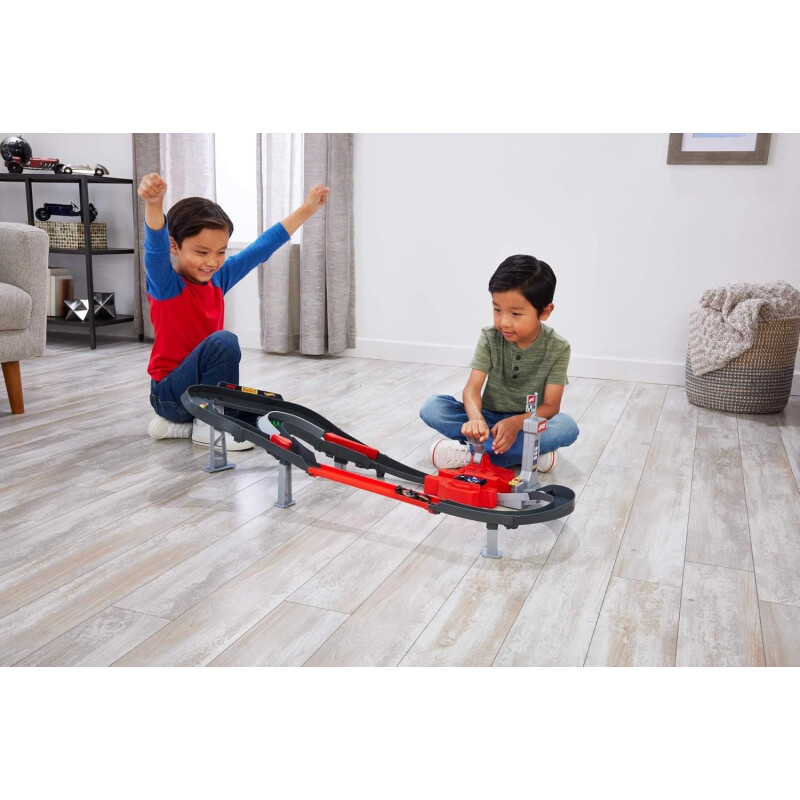 Hot Wheels Conjunto de pista coches de juguete, 3 vehículos metálicos de Formula 1 Hot Wheels Conjunto de pista coches de juguete, 3 vehículos metálicos de Formula 1