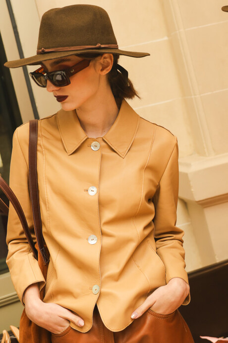 Blazer cloe Camel