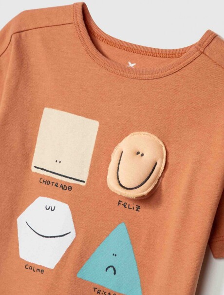 CAMISETA INFANTIL CON ESTAMPA NARANJA