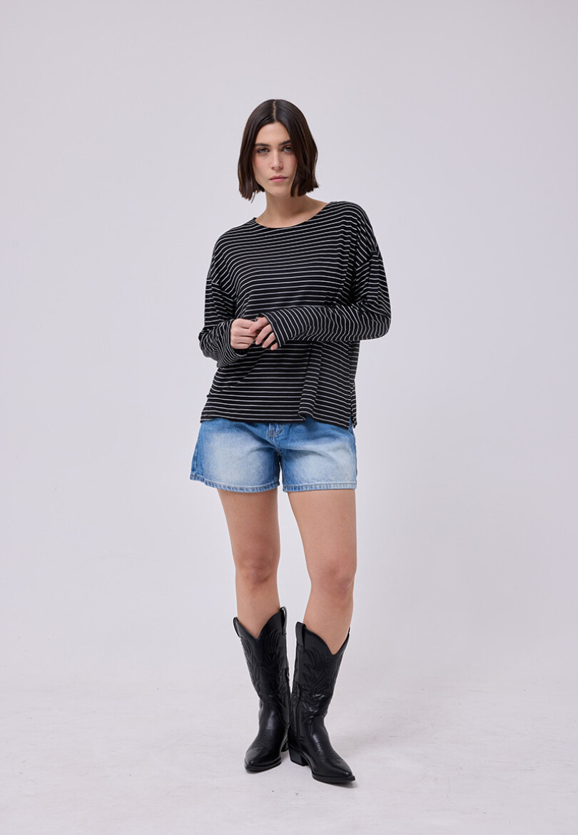 Remera Raya Negro
