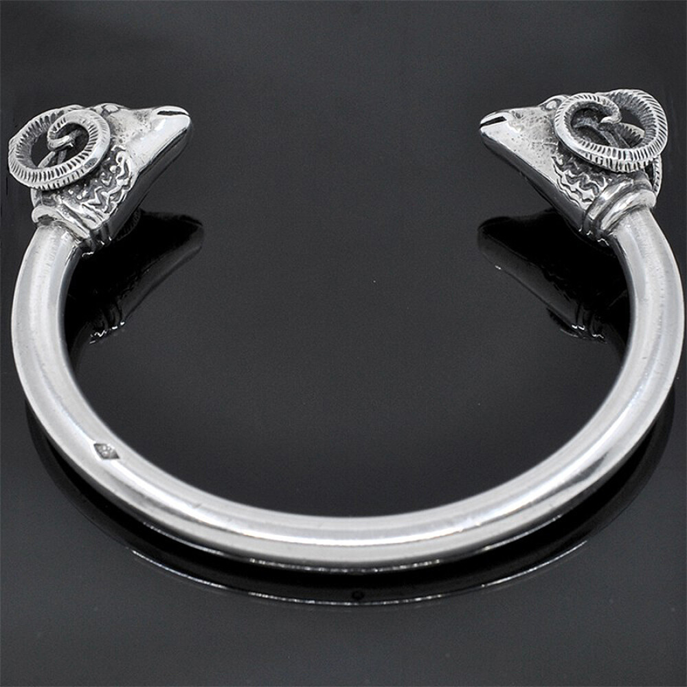 Pulsera Arthus Bertrand & Cie De Plata 925 Francesa Con Cabezas De Carneros Pulsera Arthus Bertrand & Cie De Plata 925 Francesa Con Cabezas De Carneros