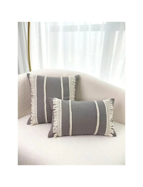 ALMOHADON CON TRENZAS Y FLECOS 45x45CM GRIS ALMOHADON CON TRENZAS Y FLECOS 45x45CM GRIS