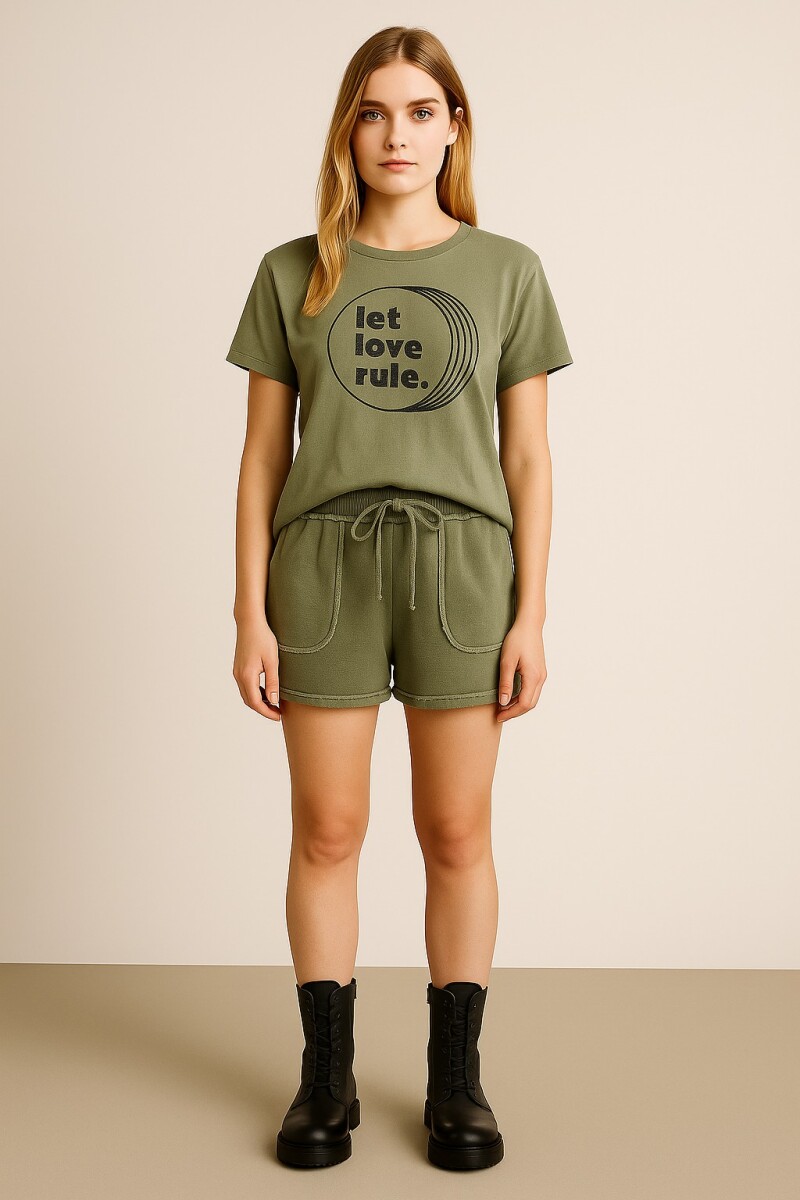REMERA LET LOVE RULE Verde