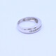 Anillo oro 18k blanco con brillantes engarce carril. Anillo oro 18k blanco con brillantes engarce carril.