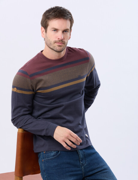REMERA RAYADA DE ALGODÓN BORDO