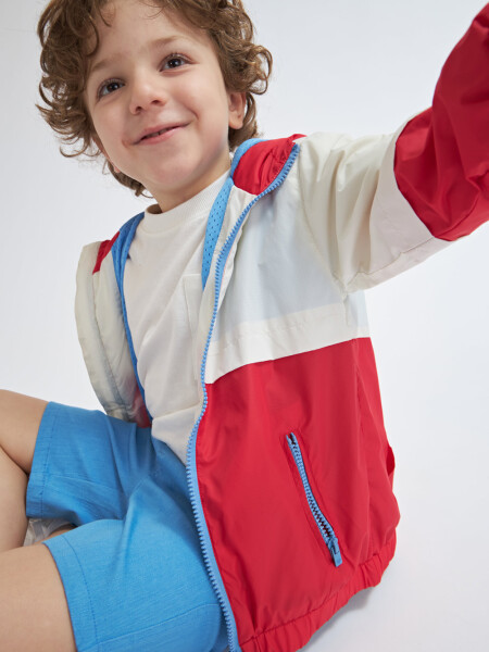 Bermuda casual con lavado Azul Vibrante