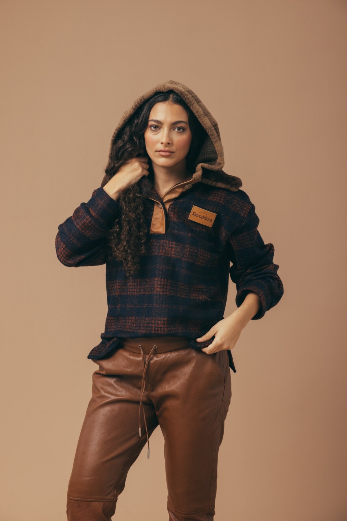 Buzo Crazy Bear Cuadrillé Terracota Y Azul