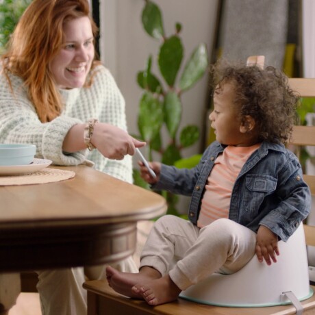 Asiento Elevador My Spot 17481 de 6 Meses GRIS