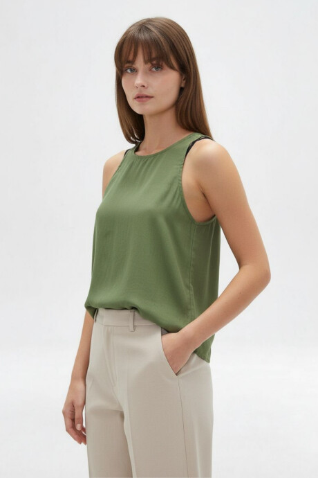 Musculosa Xilven Verde Oliva