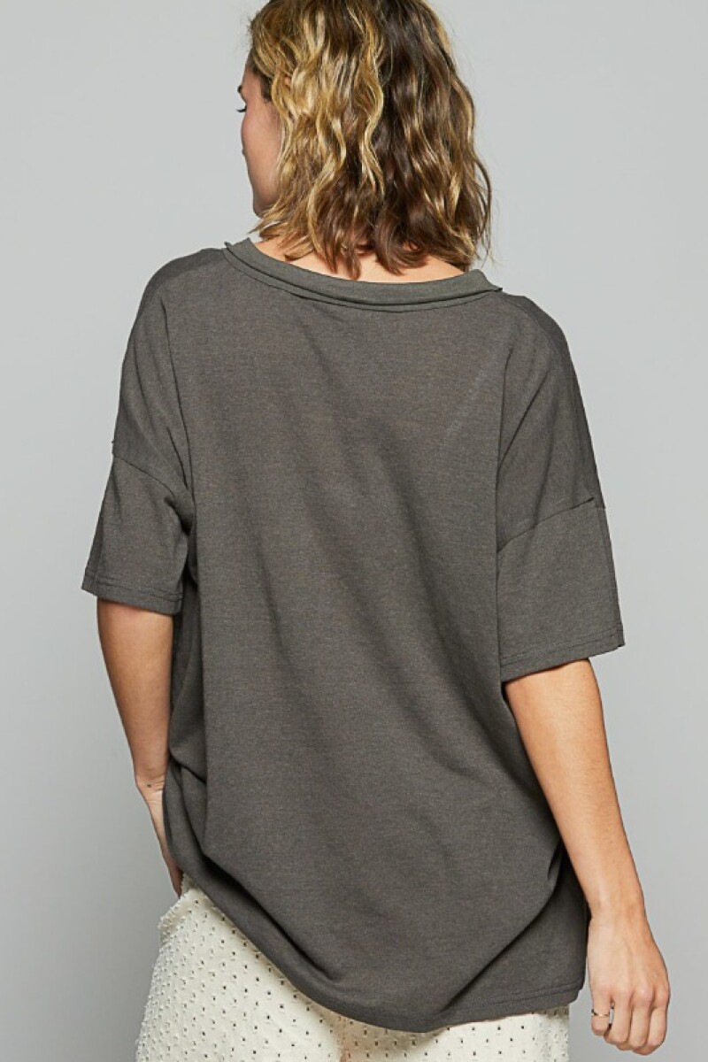 Camiseta Grafito