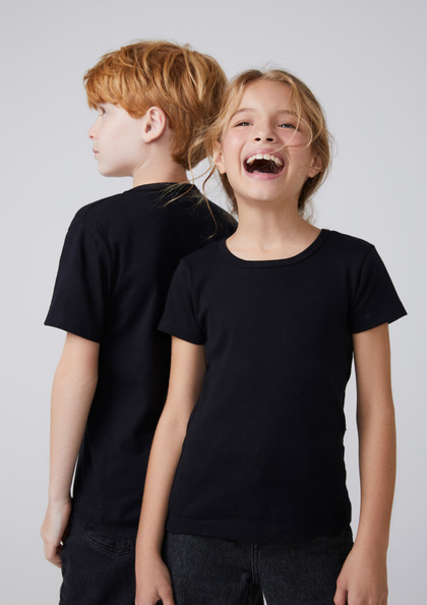 CAMISETA MM MASC - PRETO ESCURO 