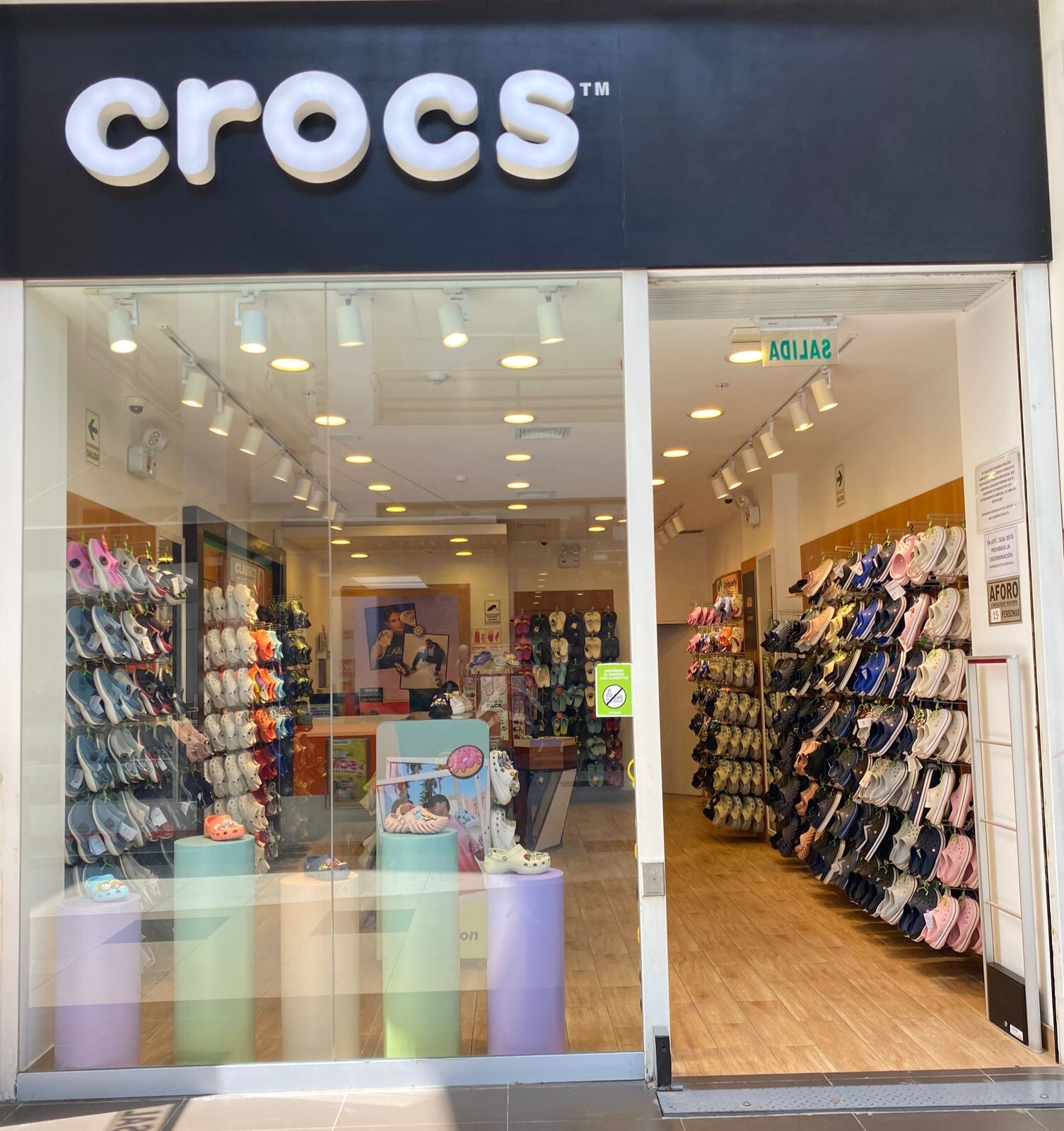 Crocs - Real Plaza Chiclayo