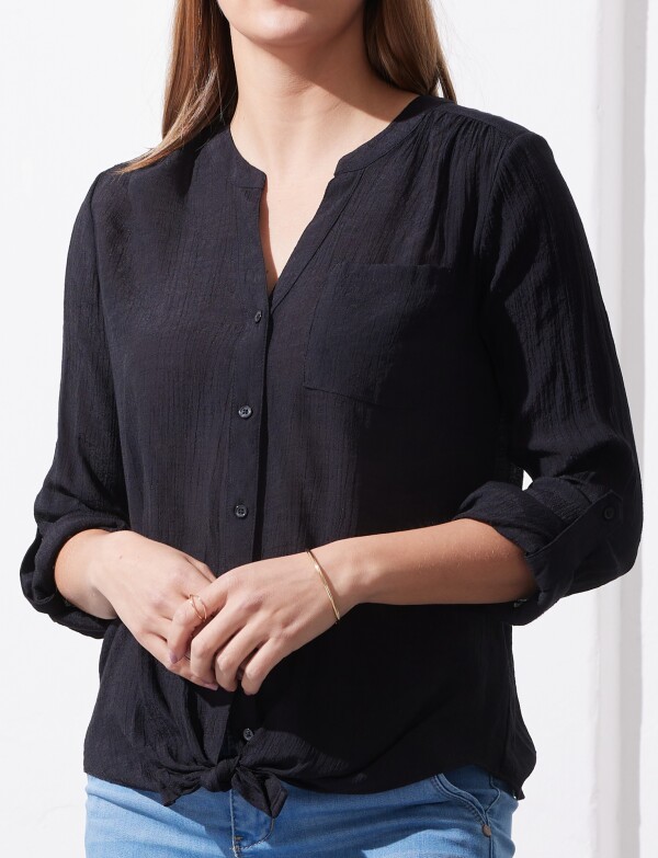 Blusa Nudo Botones NEGRO