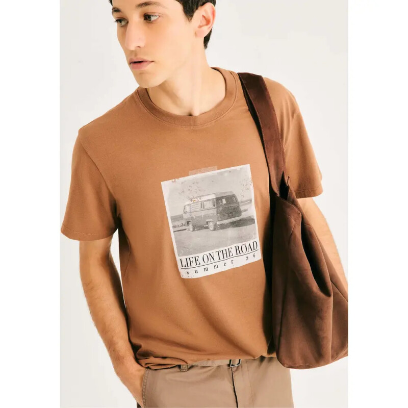 CAMISETA MM MARROM