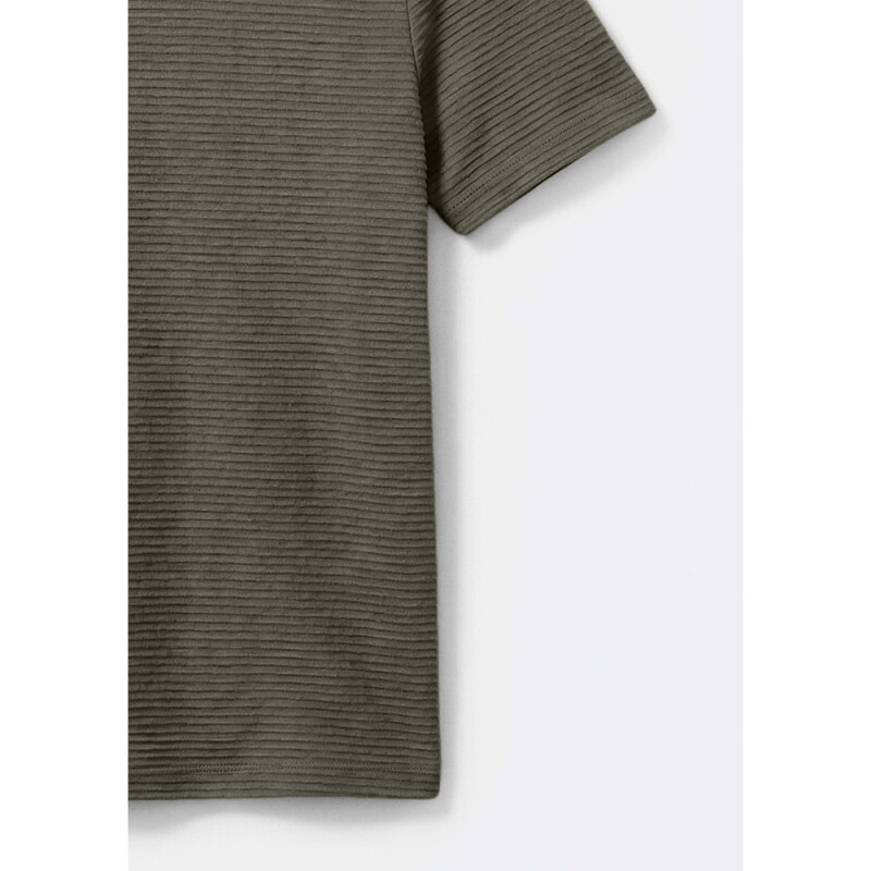 CAMISETA MM MASC OLIVA ESCURO