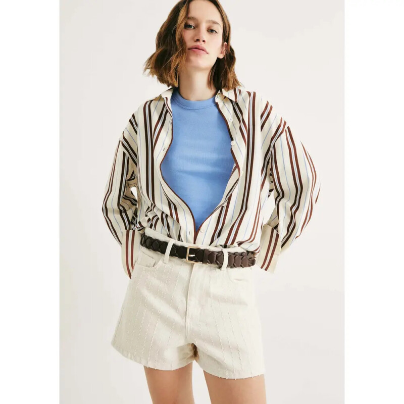 SHORTS FEM BEGE CLARO