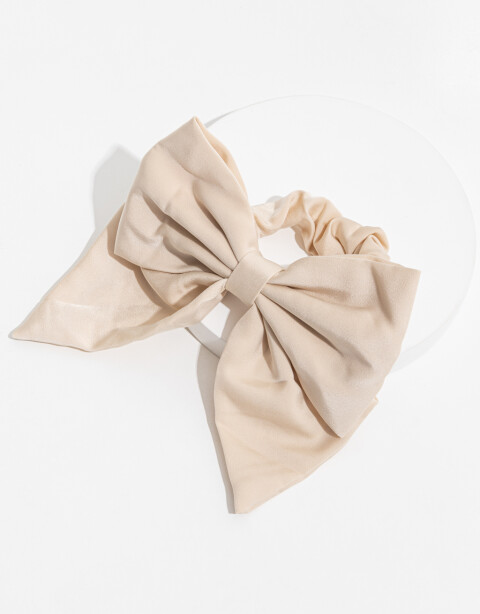 Skunzies Moño Scrunchie Con Moño. - Blanco Crema
