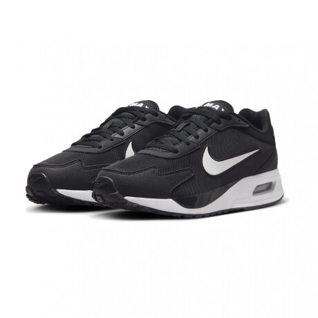 NIKE AIR MAX SOLO Black