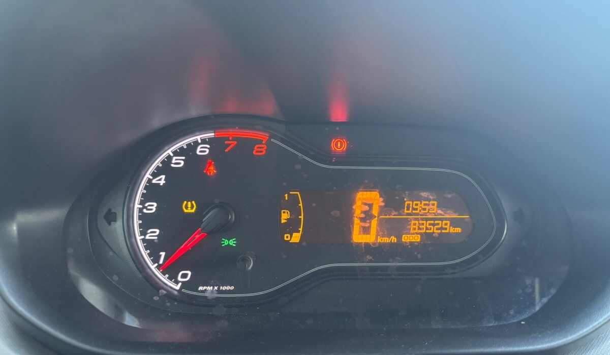 Chevrolet Onix Joy LT - 2018 Chevrolet Onix Joy LT - 2018