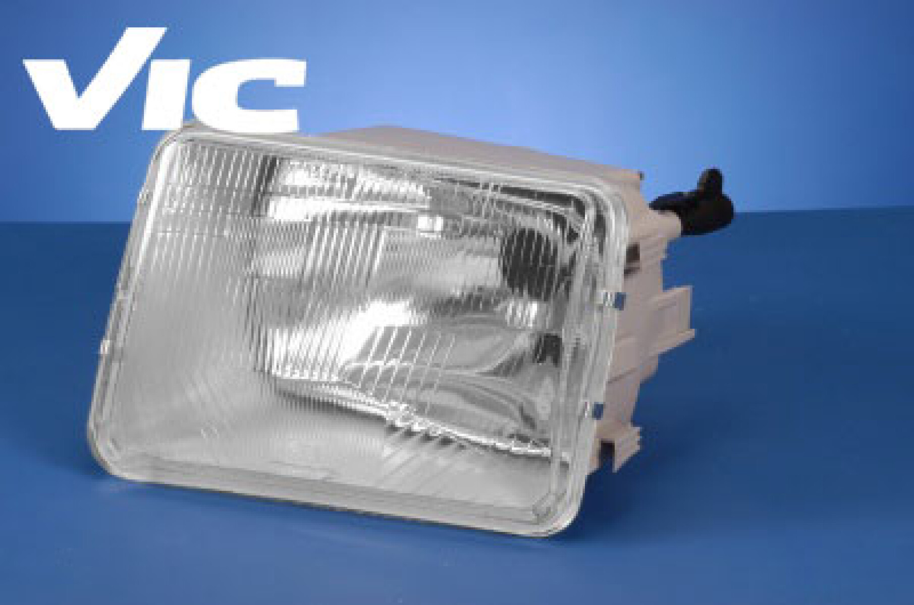 SEMIOPTICAS RENAULT R18 IZQUIERDA 07162005 VIC 