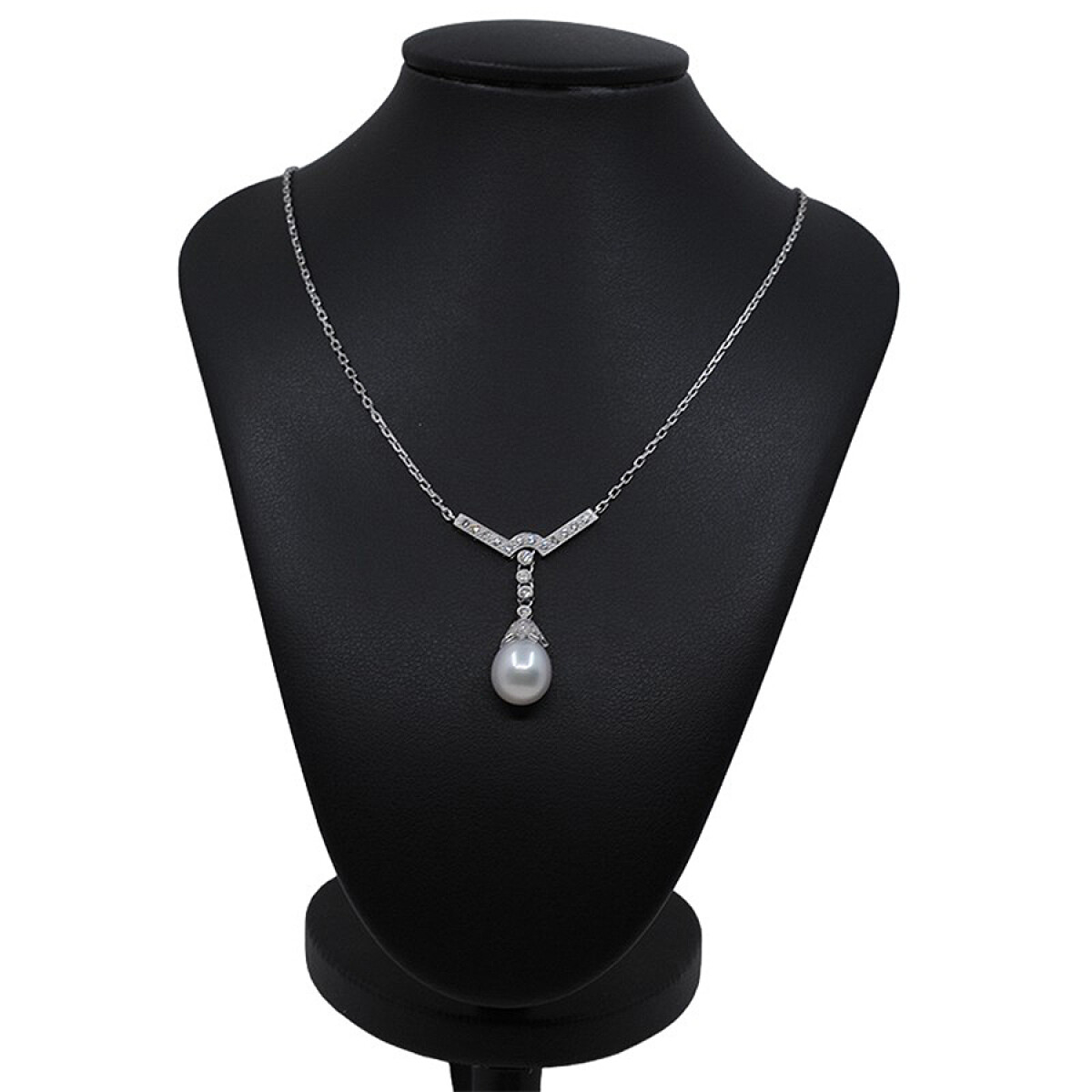 Collar en Oro 18 K Blanco, Brillantes Y Perla 