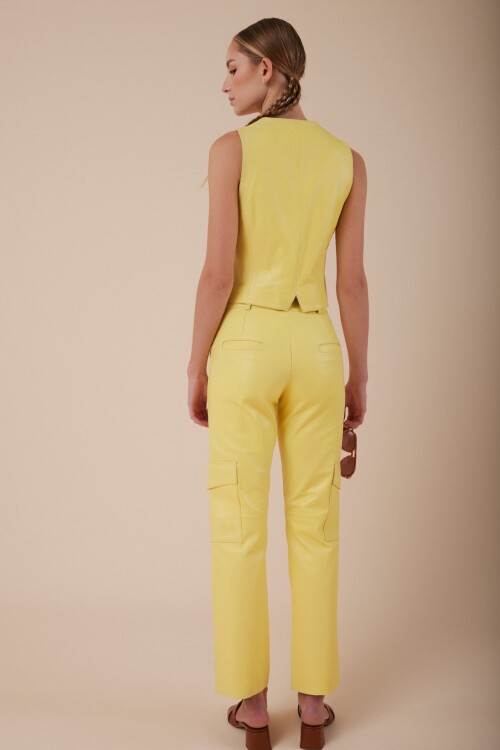 PANTALON CUERO CARGO INA LIMON