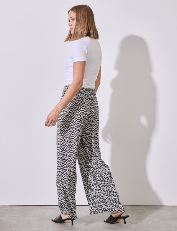 Pantalon Pull On Print NEGRO/BLANCO