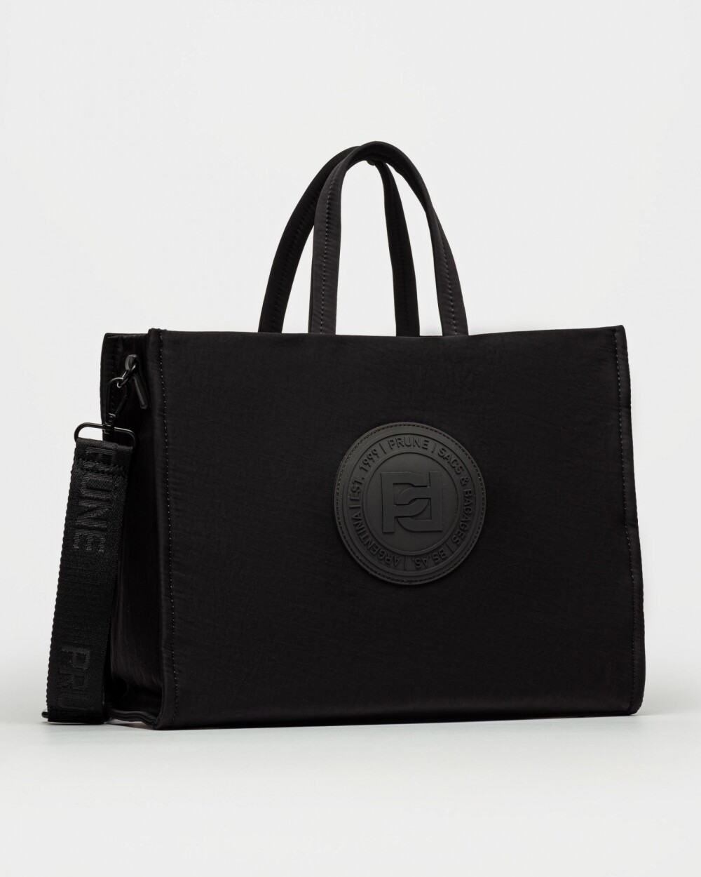 Cartera de mano Elena en nylon Negro