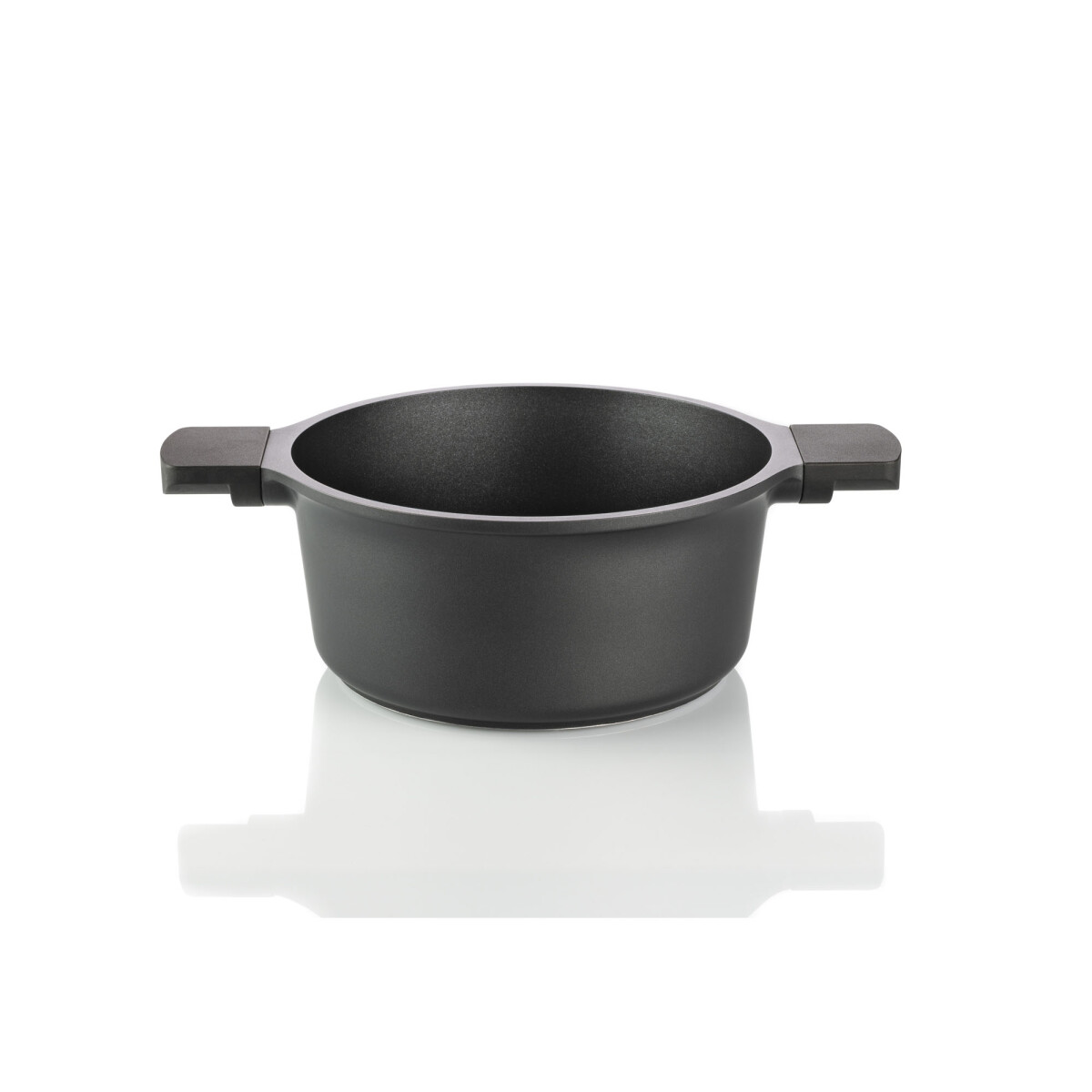 OLLA 20CM - ACERO-INOXIDABLE-Y-ALUMINIO NEGRO GUZZINI 