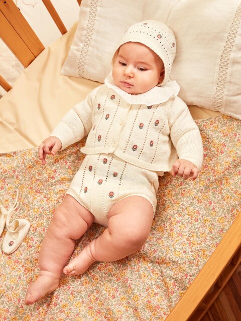 Chaqueta Con Bordados Crudo