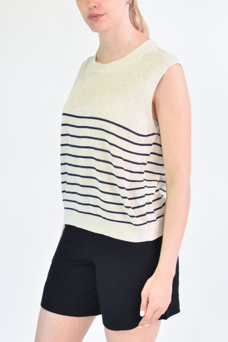 Musculosa Romina Crudo