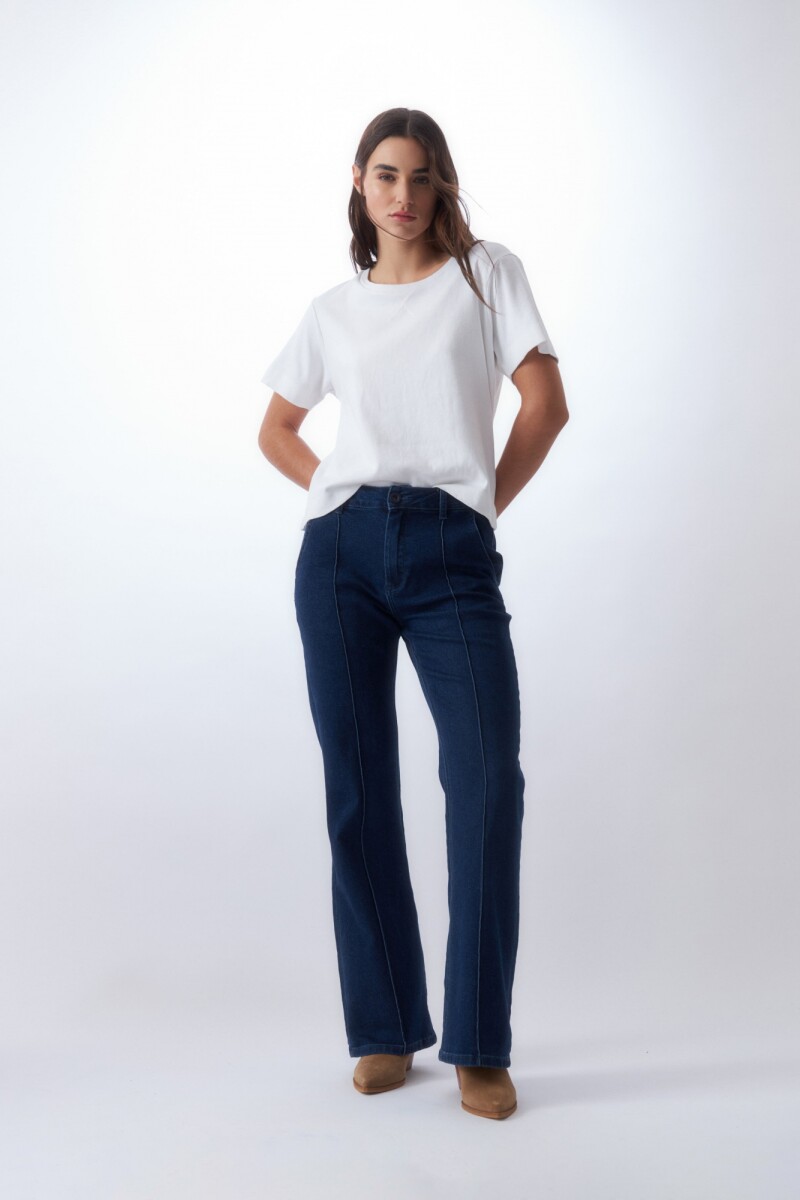 Remera escote base oversize blanco