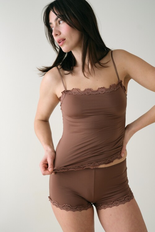 Top Entallado Microfibra Peach Marron
