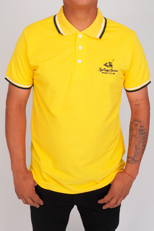 Remera Manga Corta con Cuello Estilo Piqué Amarillo