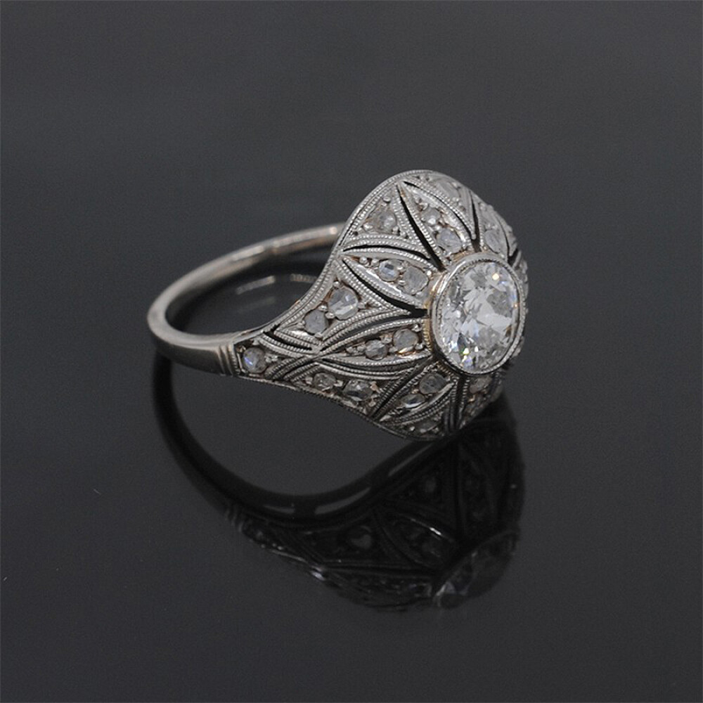 Anillo Antiguo En Oro18K, Brillantes Y Diamantes Anillo Antiguo En Oro18K, Brillantes Y Diamantes