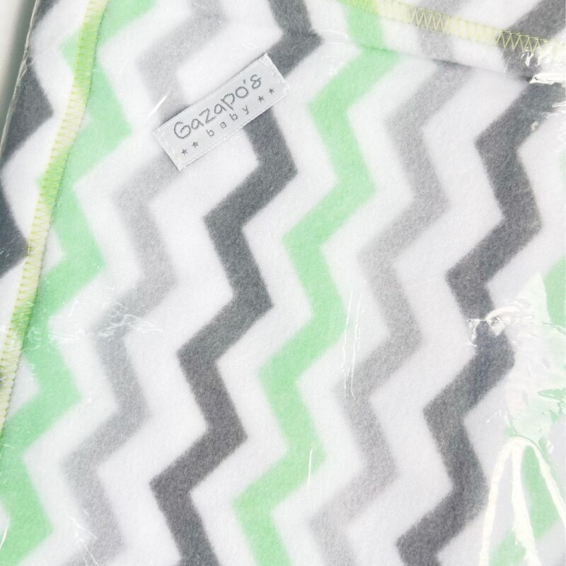 Manta Bebe Polar- Rayas Zig Zag Verde