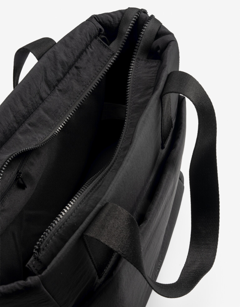 Shopper Nylon Shopper Con Doble Asa De Hombro. - Negro