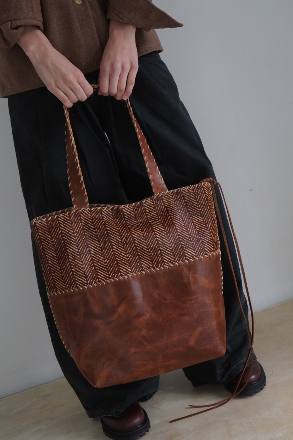Taba Handbag Tweed Chocolate