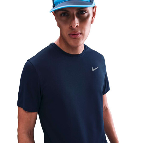 Remera Nike Dri Fit Uv Miler Manga Corta De Hombre Azul