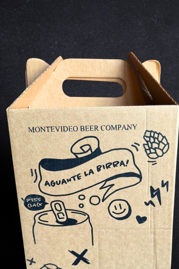 Pack 4 latas + vaso Pack 4 latas + vaso
