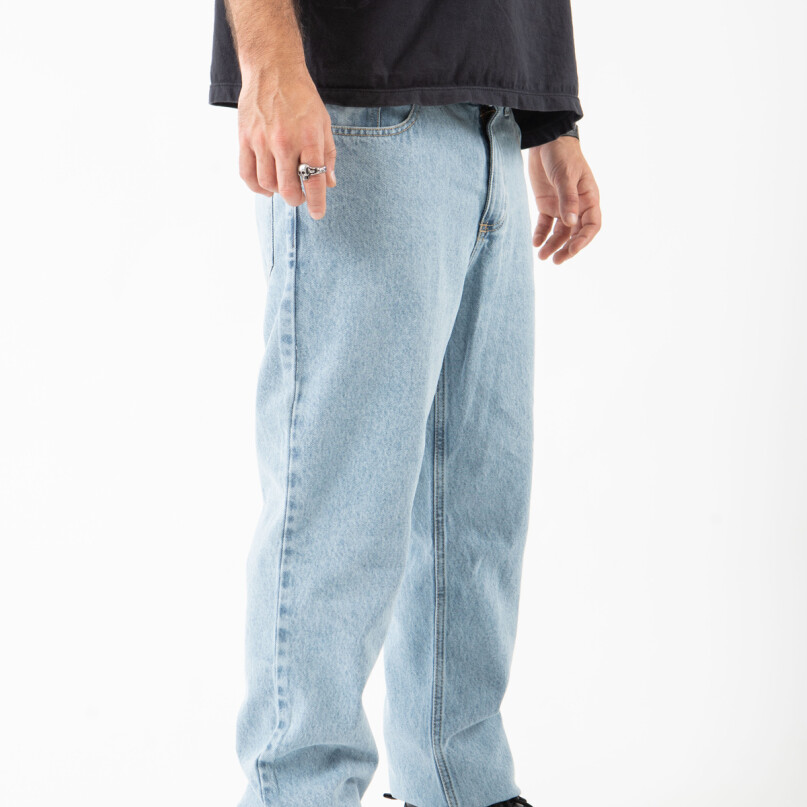 JEAN SS25 BABYLON // SOL