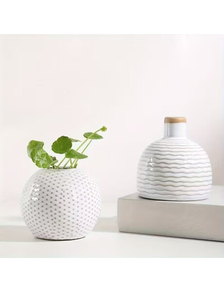 FLORERO DE RED CIRCULAR CERAMIC 9.5x9.5x8CM BLANCO FLORERO DE RED CIRCULAR CERAMIC 9.5x9.5x8CM BLANCO