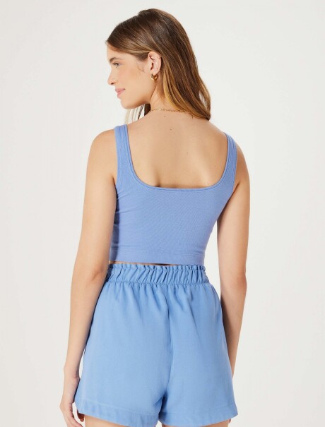 MUSCULOSA CROPPED FEMENINA CELESTE