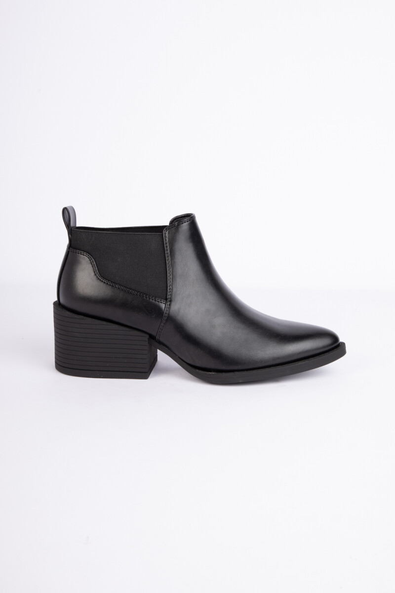 ZAPATO ARAMI Negro