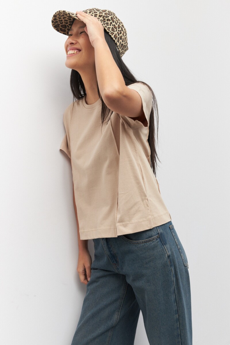 REMERA PADELLA Beige