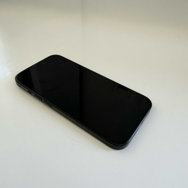 iPhone 15 128GB - Black iPhone 15 128GB - Black