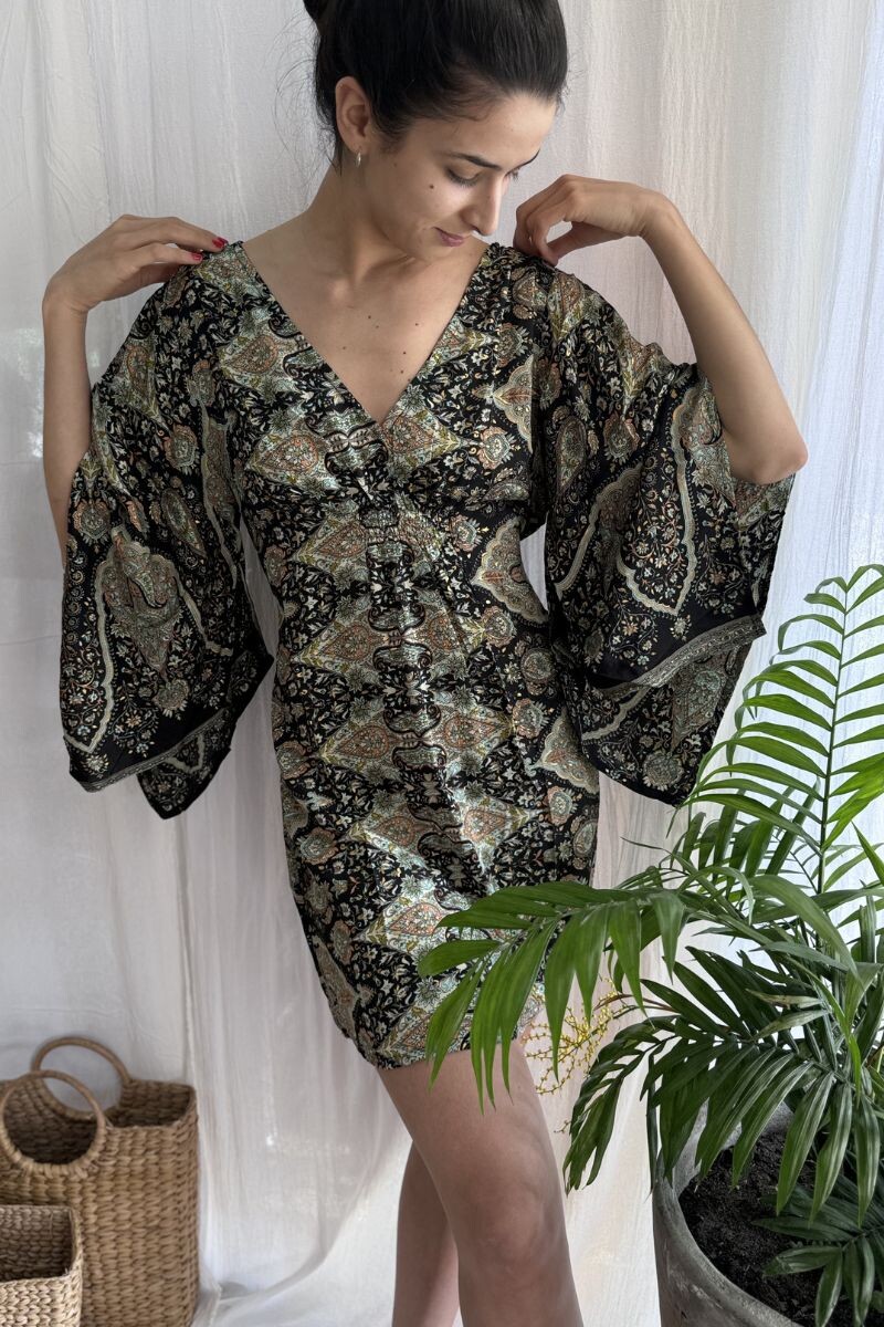Vestido corto Cerezo Verdes