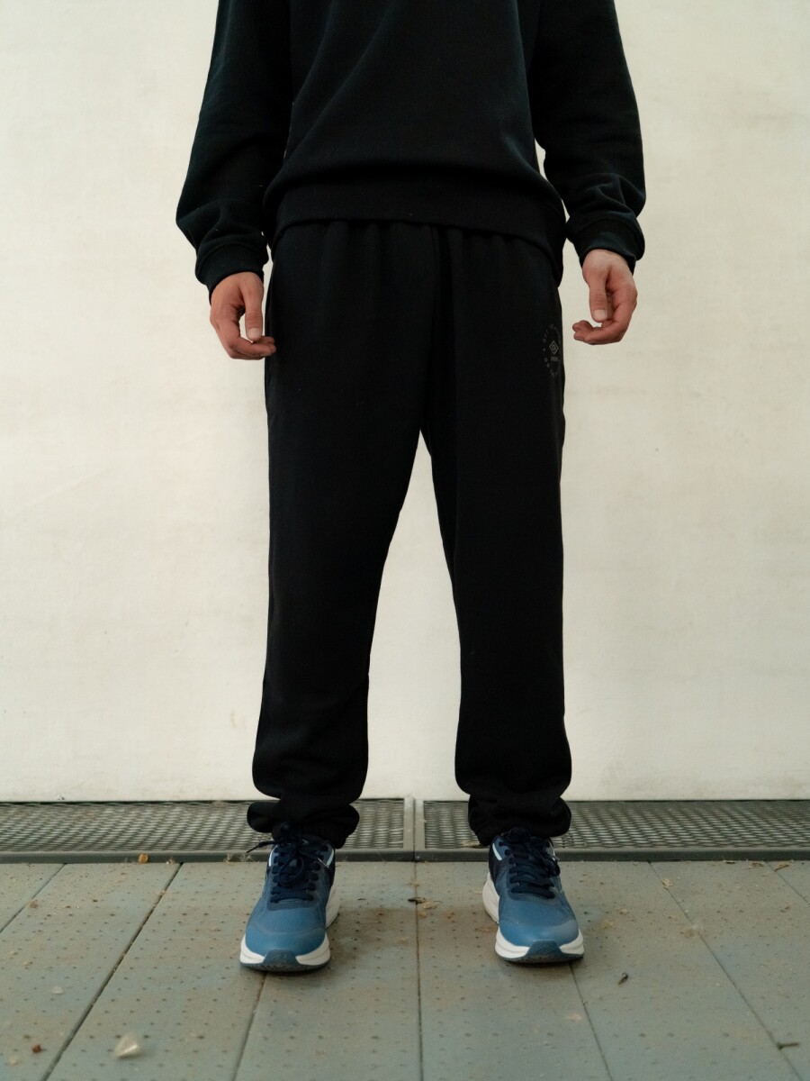 PANTALÓN RELAXED Umbro Hombre - 002 